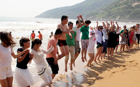 �̺��{(l��n)�졢ɽˮ���B���֠������(du��)վ���𱬼��˘�(l��)�_(k��i)���