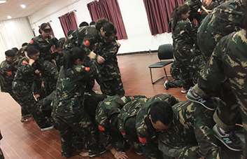 �B��(qi��ng)ƴ������Խ���������Q�t����һ�Q�@����