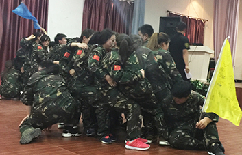 �𱬴��ͥ���Q��һ���K��