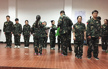 ���س��Z����Ը�����Լ��S�µđ��P�Z����