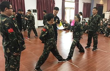 ��(d��ng)�M�X����ȫ��Ŀ��(bi��o)�r(sh��)��ֻʣ�·������Є�(d��ng)��