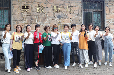 �𱬾W(w��ng)����ֻҪ��һ�������о͕�(hu��)�����Ҹ���΢Ц��